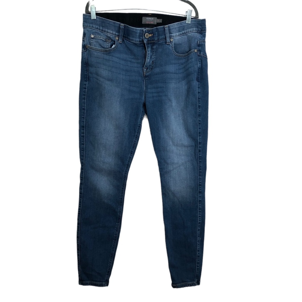 Torrid Bombshell Skinny Denim Blue Jeans 16